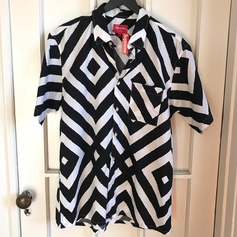 SOLD- Rare Supreme Maze button down